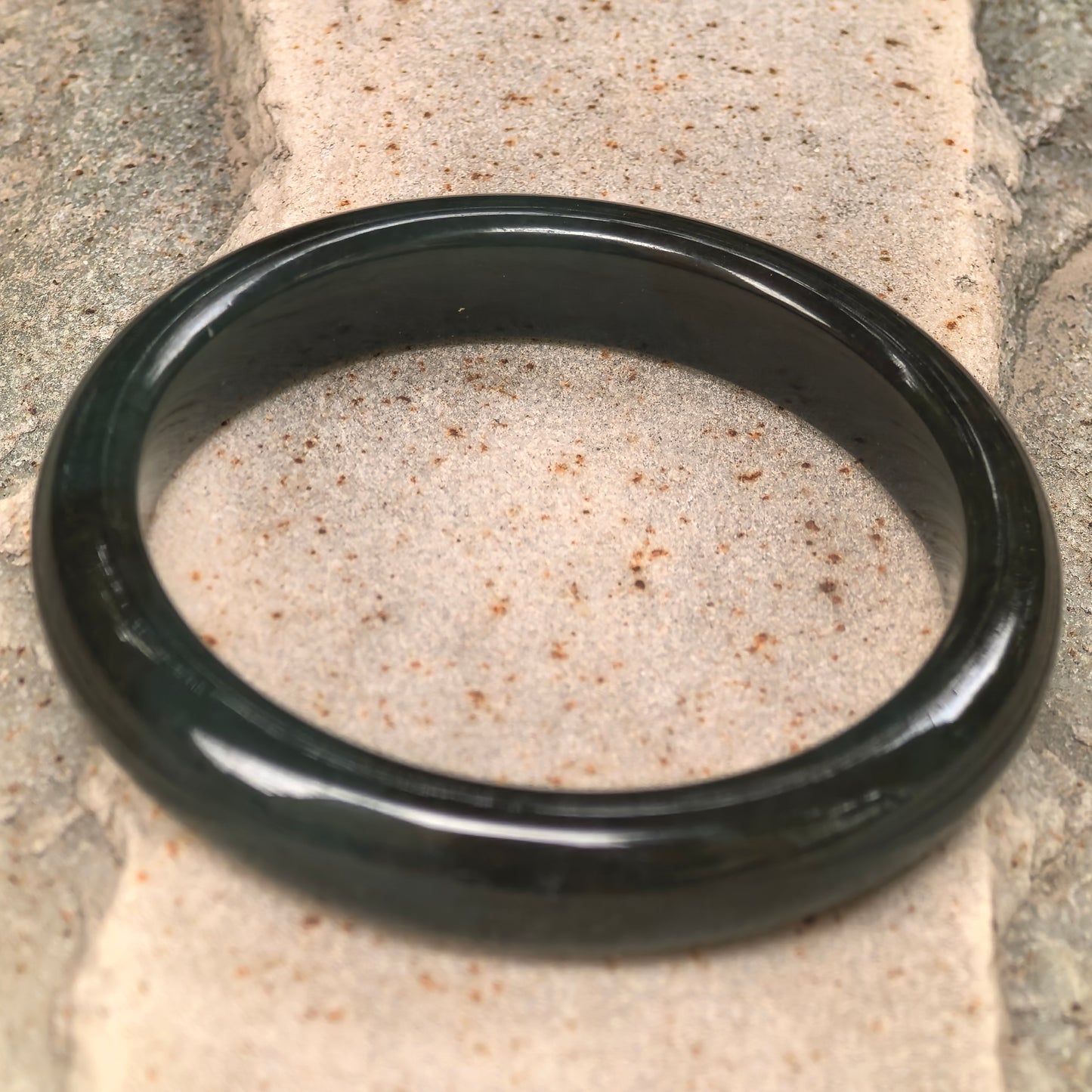 Natural Nephrite Deep Dark Green D-Shape Bangle · Hetian Jade