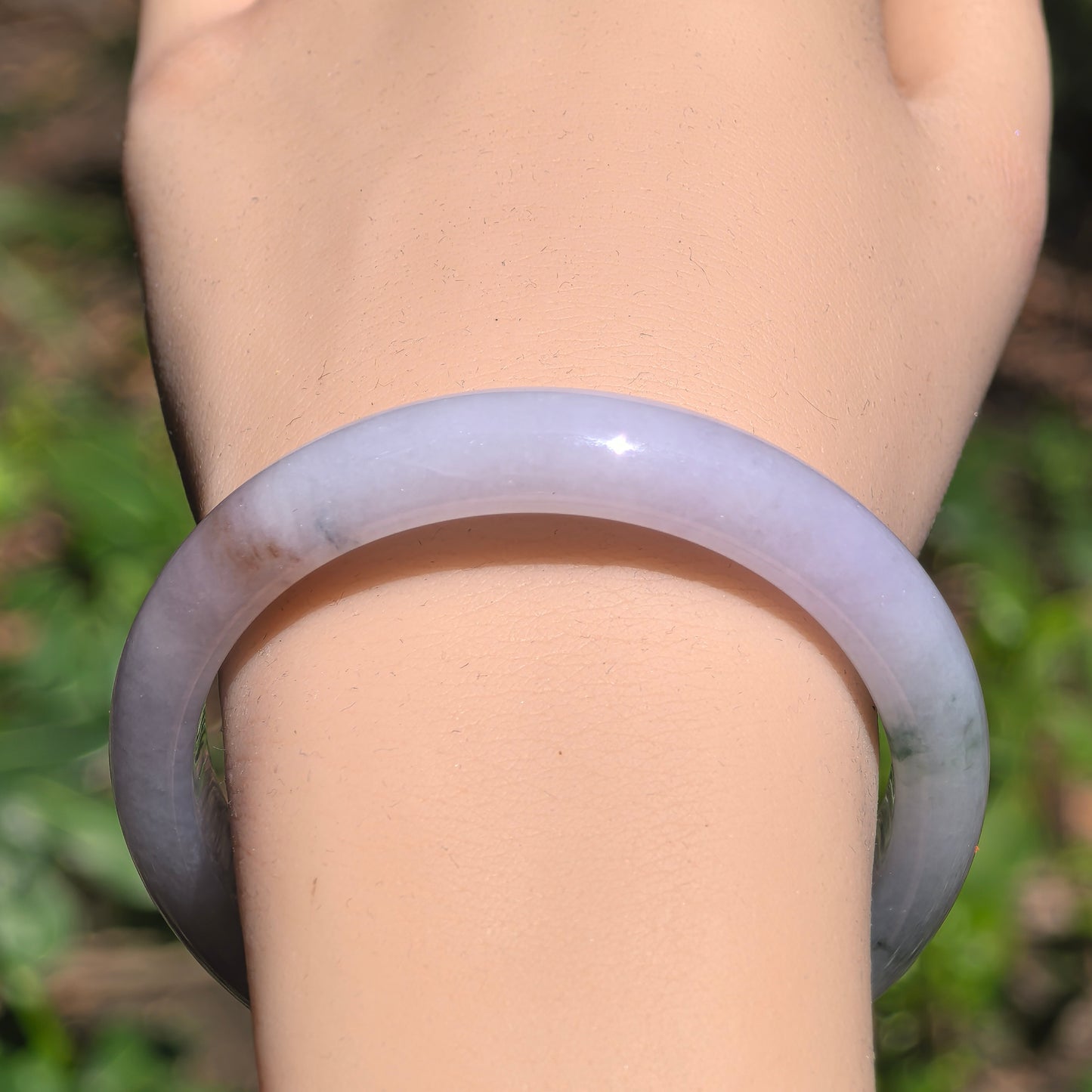 Natural Grade-A Jadeite Glutinous Icy Lavender Bangle with Green and Reddish Accents · Burmese Jade 53mm