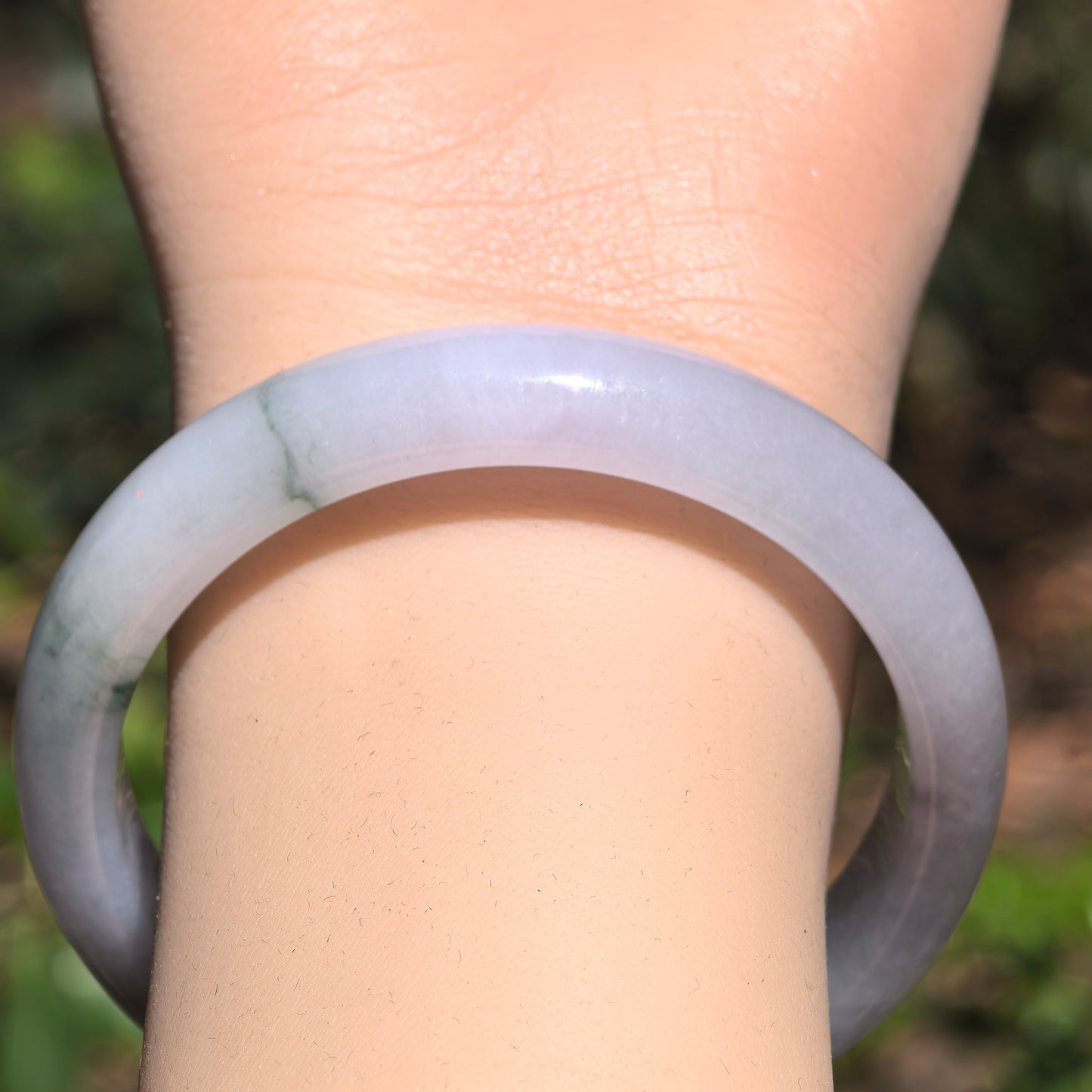 Natural Grade-A Jadeite Glutinous Icy Lavender Bangle with Green and Reddish Accents · Burmese Jade 53mm