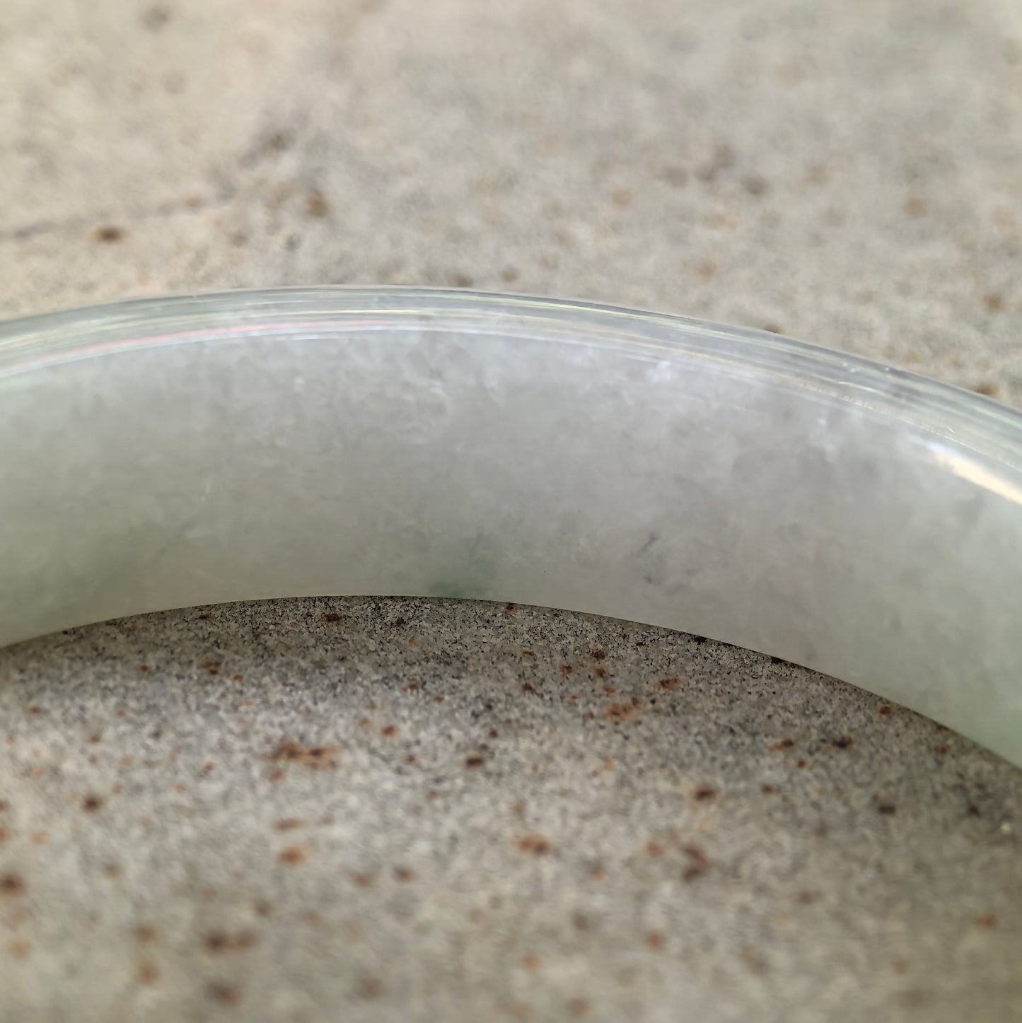 Natural Grade-A Jadeite Glutinous Black-and-Green D-Shape Bangle · Burmese Jade 51mm