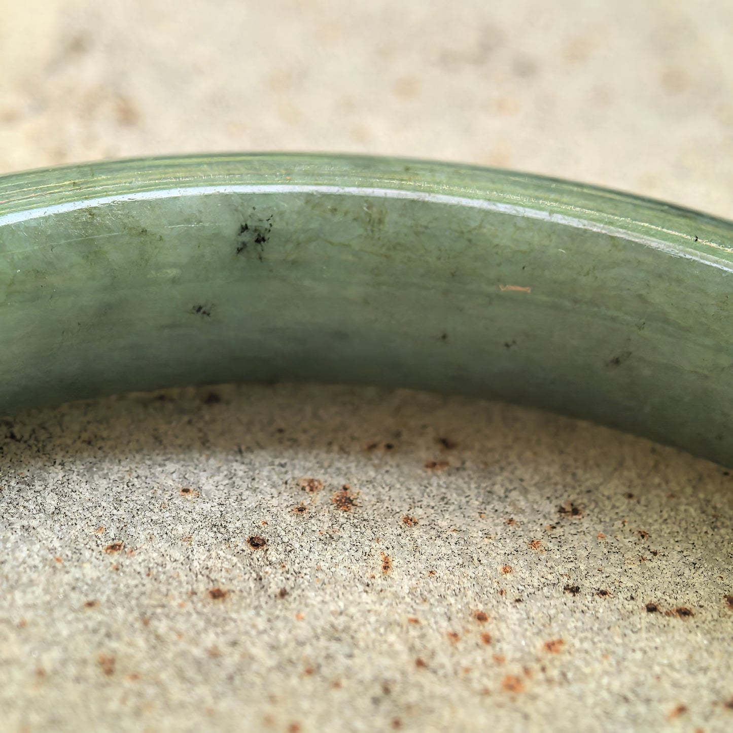 Natural Grade-A Jadeite Deep Oil Green Round Bangle · Burmese Jade 54mm