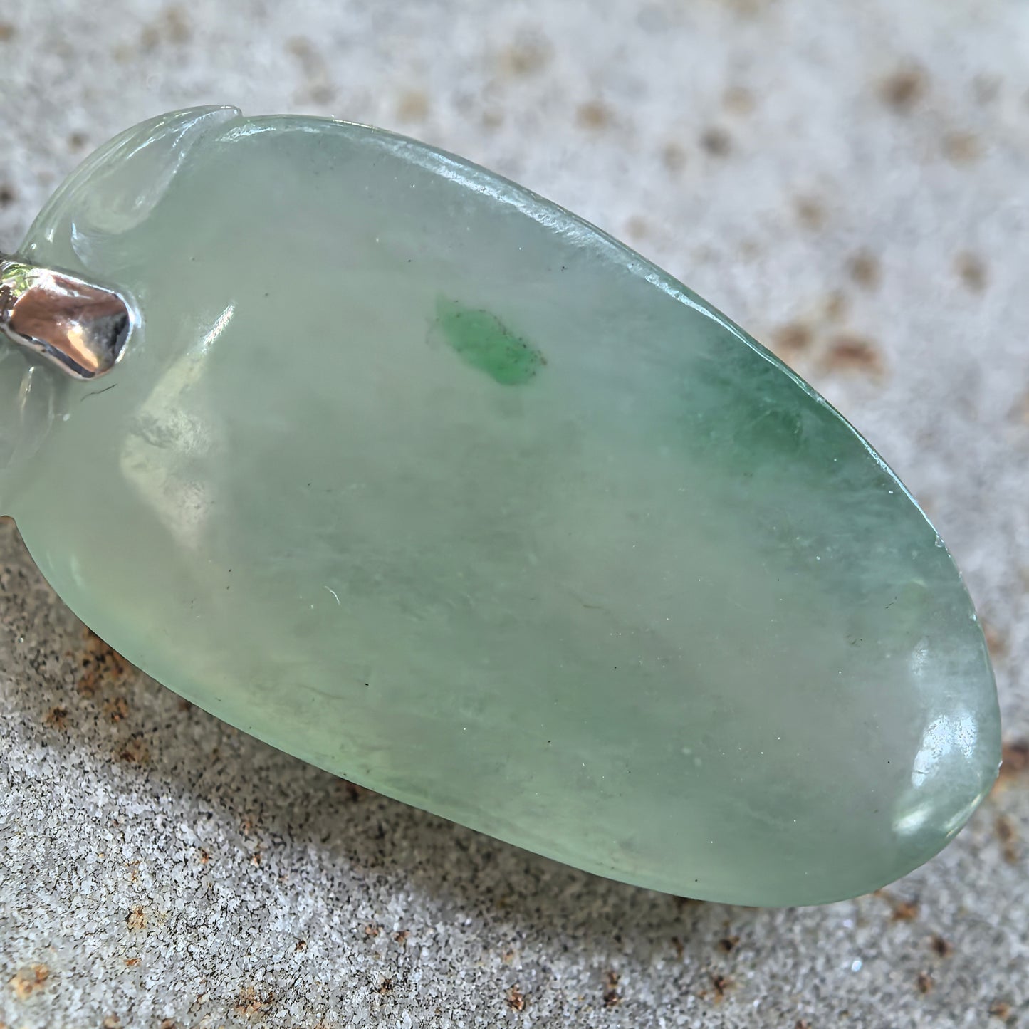 Natural Grade-A Icy Glutinous Light Green Melon Jadeite Pendant · Burmese Jade