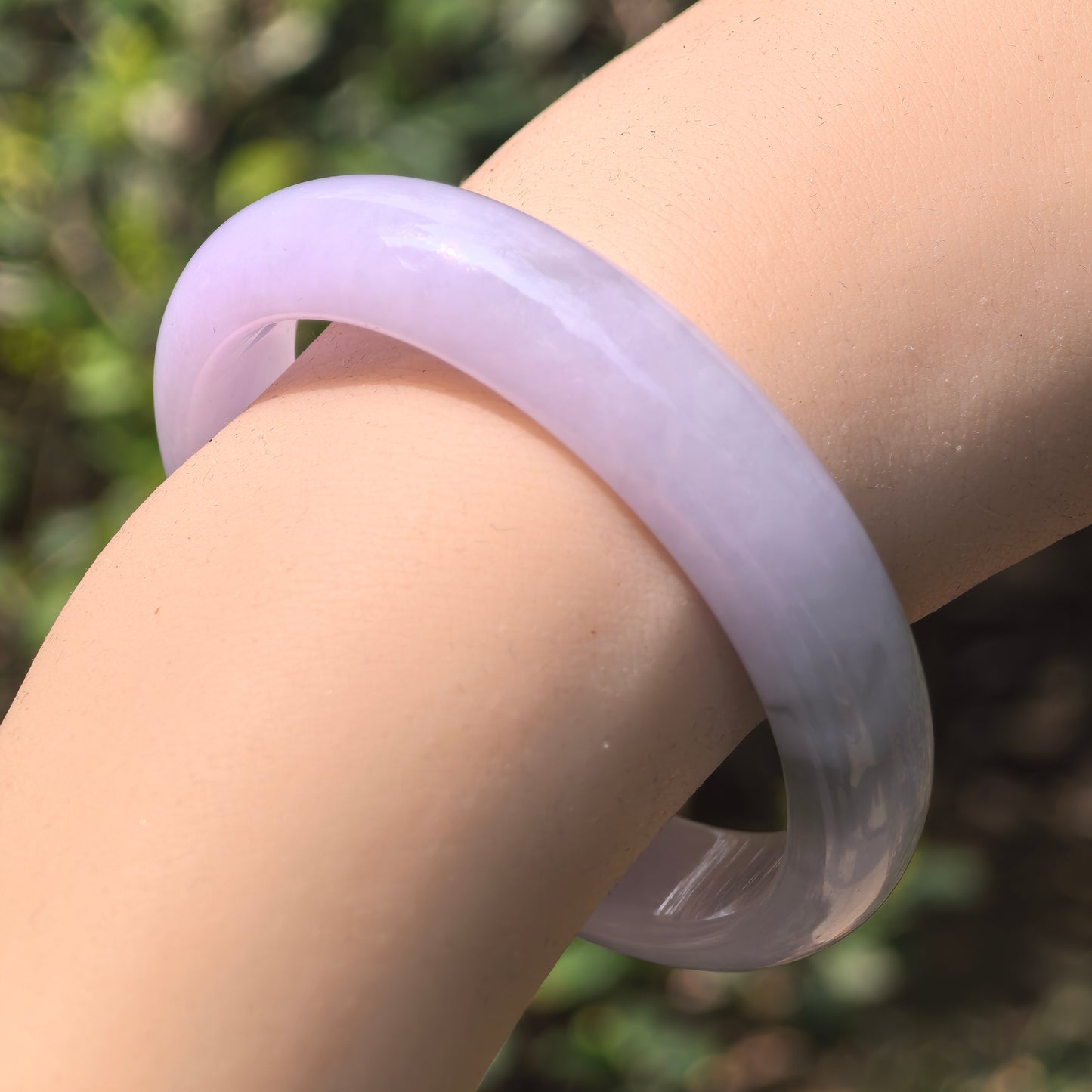 Natural Grade-A Jadeite Lavender D-Shape Bangle · Burmese Jade 52mm