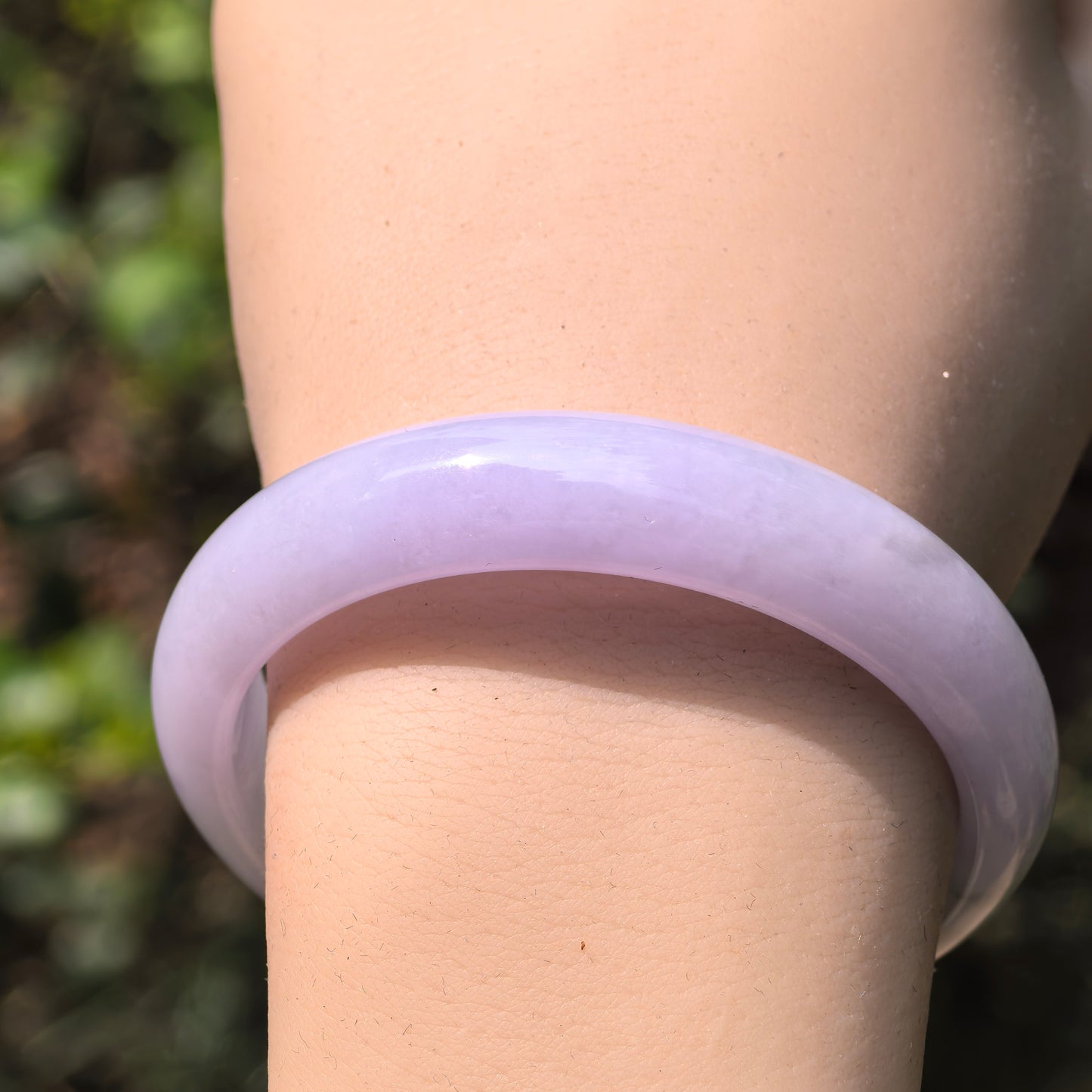 Natural Grade-A Jadeite Lavender D-Shape Bangle · Burmese Jade 52mm