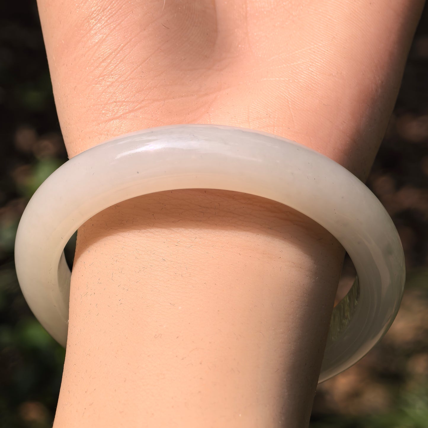 Natural Nephrite Xinjiang White D-Shape Bangle · Hetian Jade 57mm