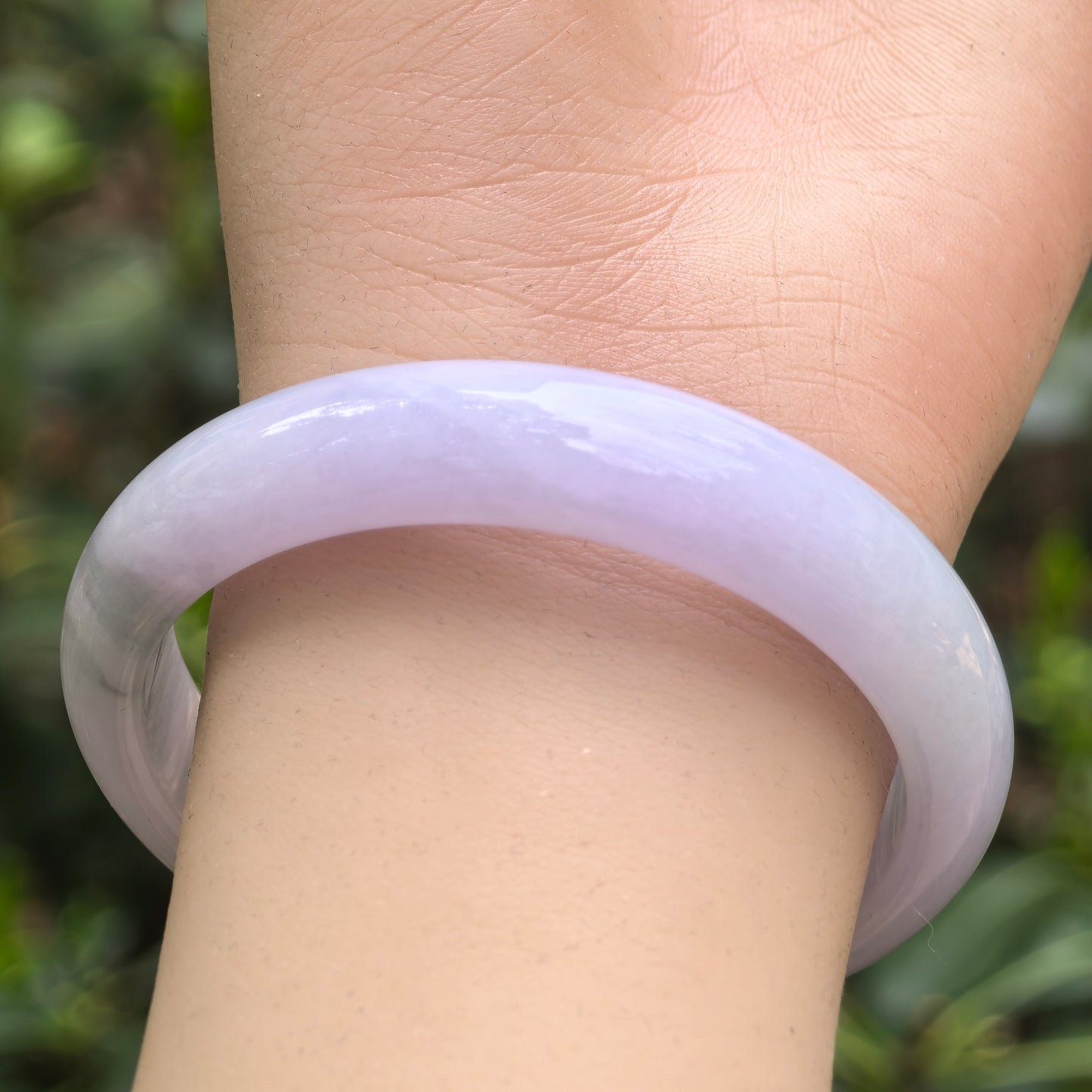 Natural Grade-A Jadeite Lavender D-Shape Bangle · Burmese Jade 52mm