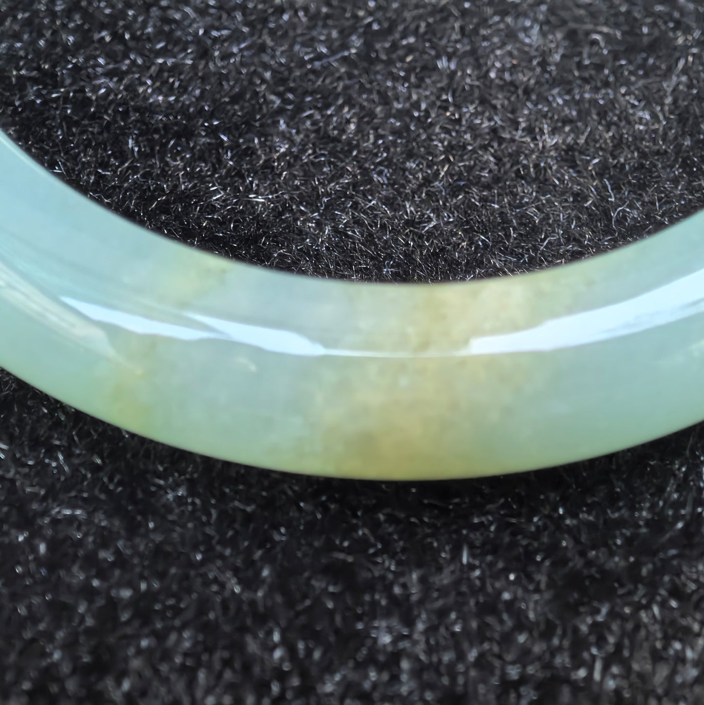 Natural Grade-A Jadeite Mint Green D-Shape Bangle · Burmese Jade 53mm
