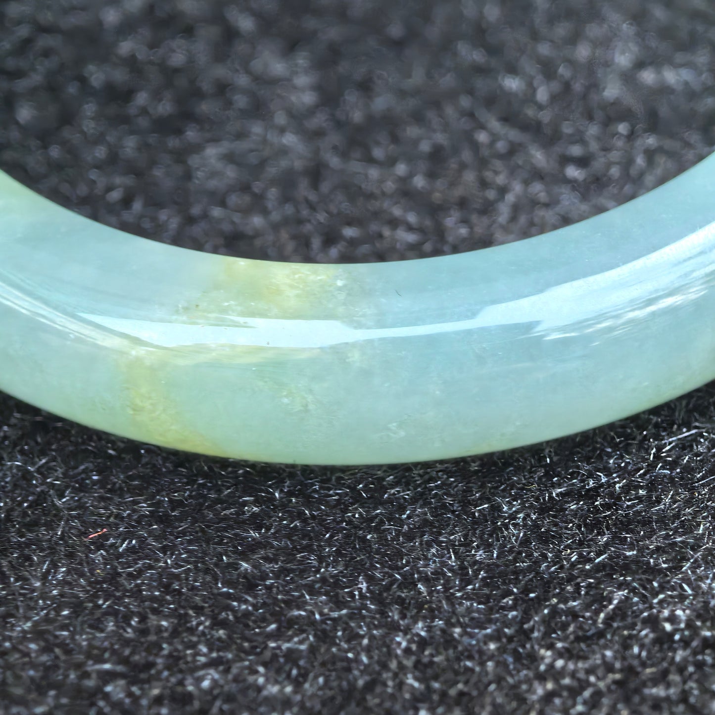 Natural Grade-A Jadeite Mint Green D-Shape Bangle · Burmese Jade 53mm