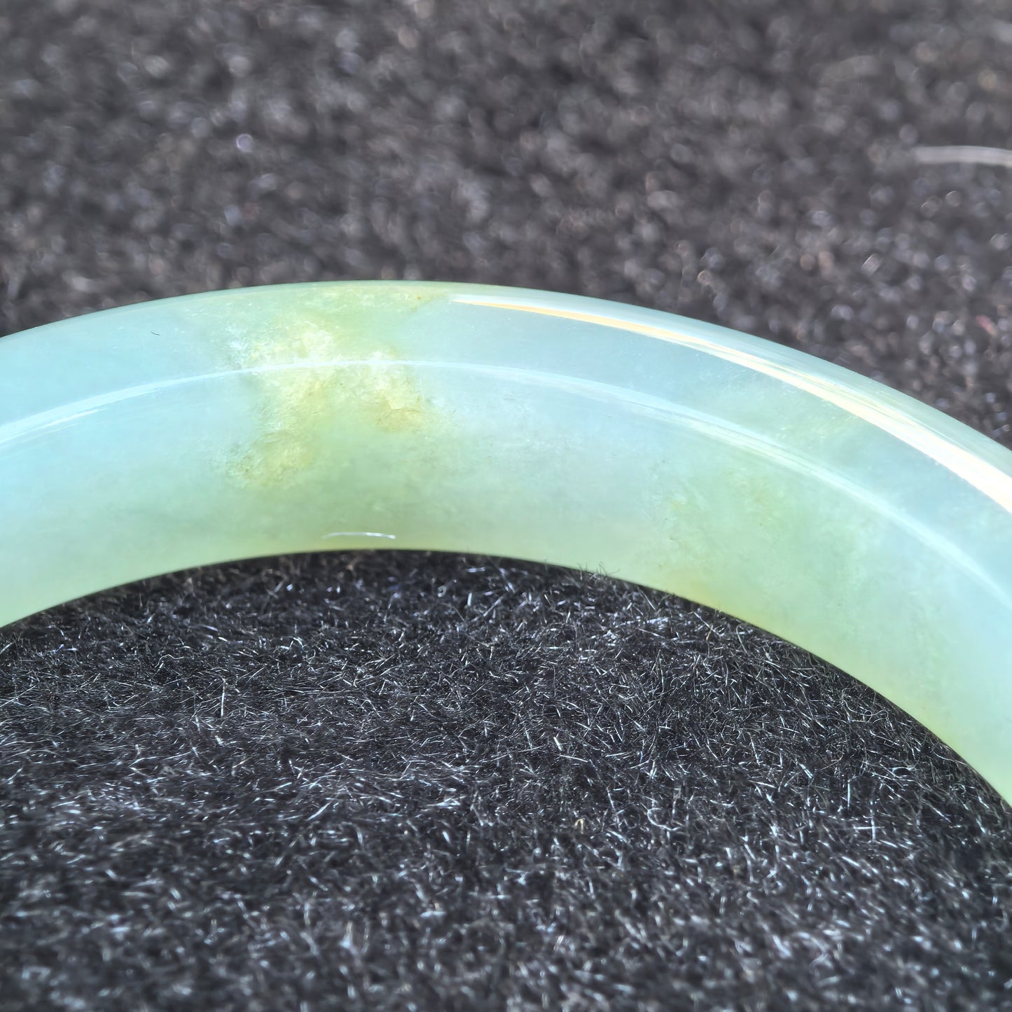 Natural Grade-A Jadeite Mint Green D-Shape Bangle · Burmese Jade 53mm