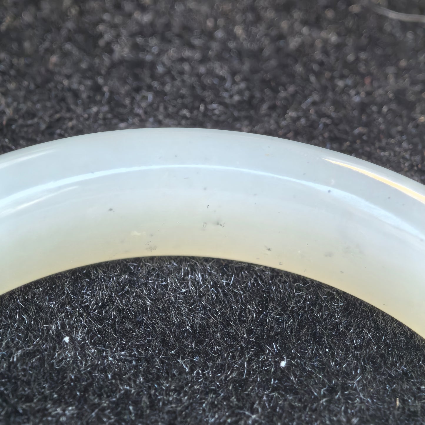 Natural Nephrite Xinjiang White D-Shape Bangle · Hetian Jade 57mm