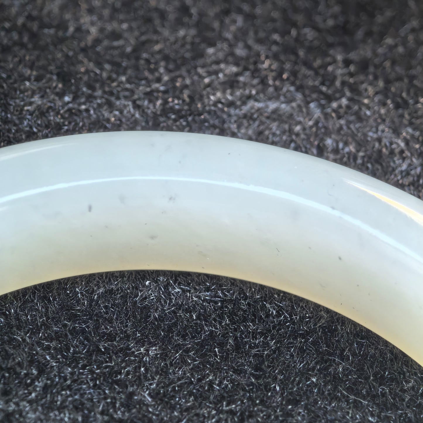 Natural Nephrite Xinjiang White D-Shape Bangle · Hetian Jade 57mm