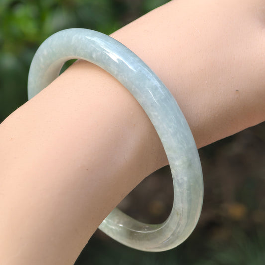 Natural Grade-A Jadeite Light Green Round Bangle · Burmese Jade 58mm