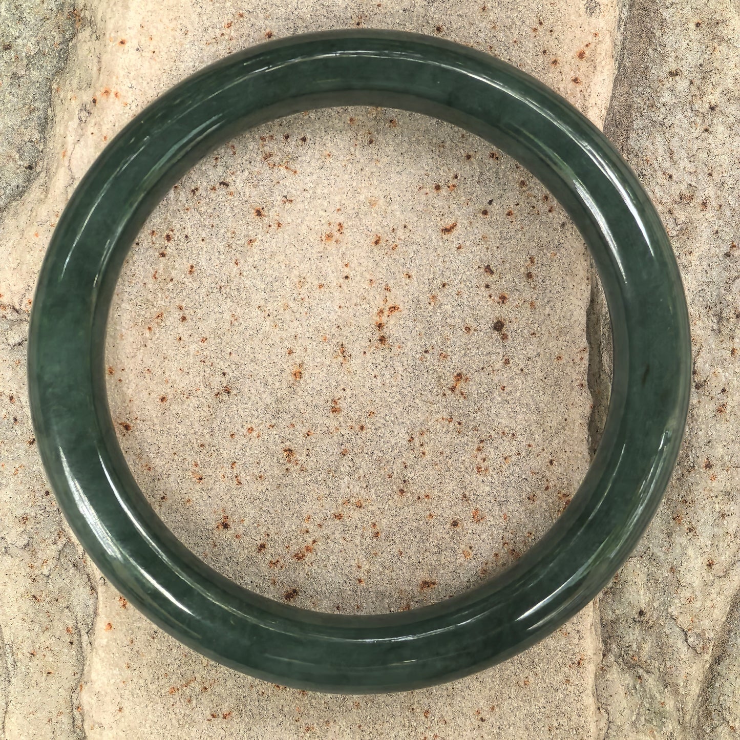 Natural Grade-A Jadeite Glutinous Dark Oil Green Round Bangle · Burmese Jade 55mm