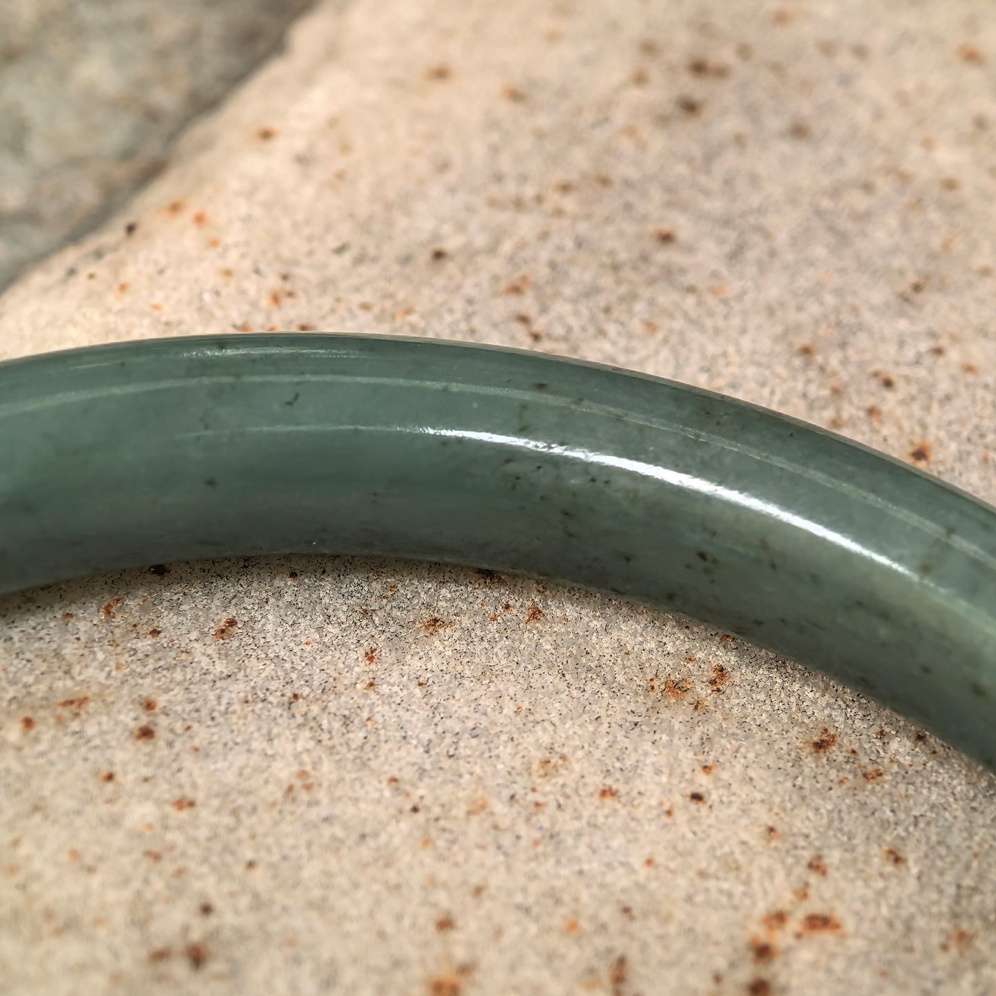 Natural Grade-A Jadeite Oil Green Round Bangle · Burmese Jade 58mm