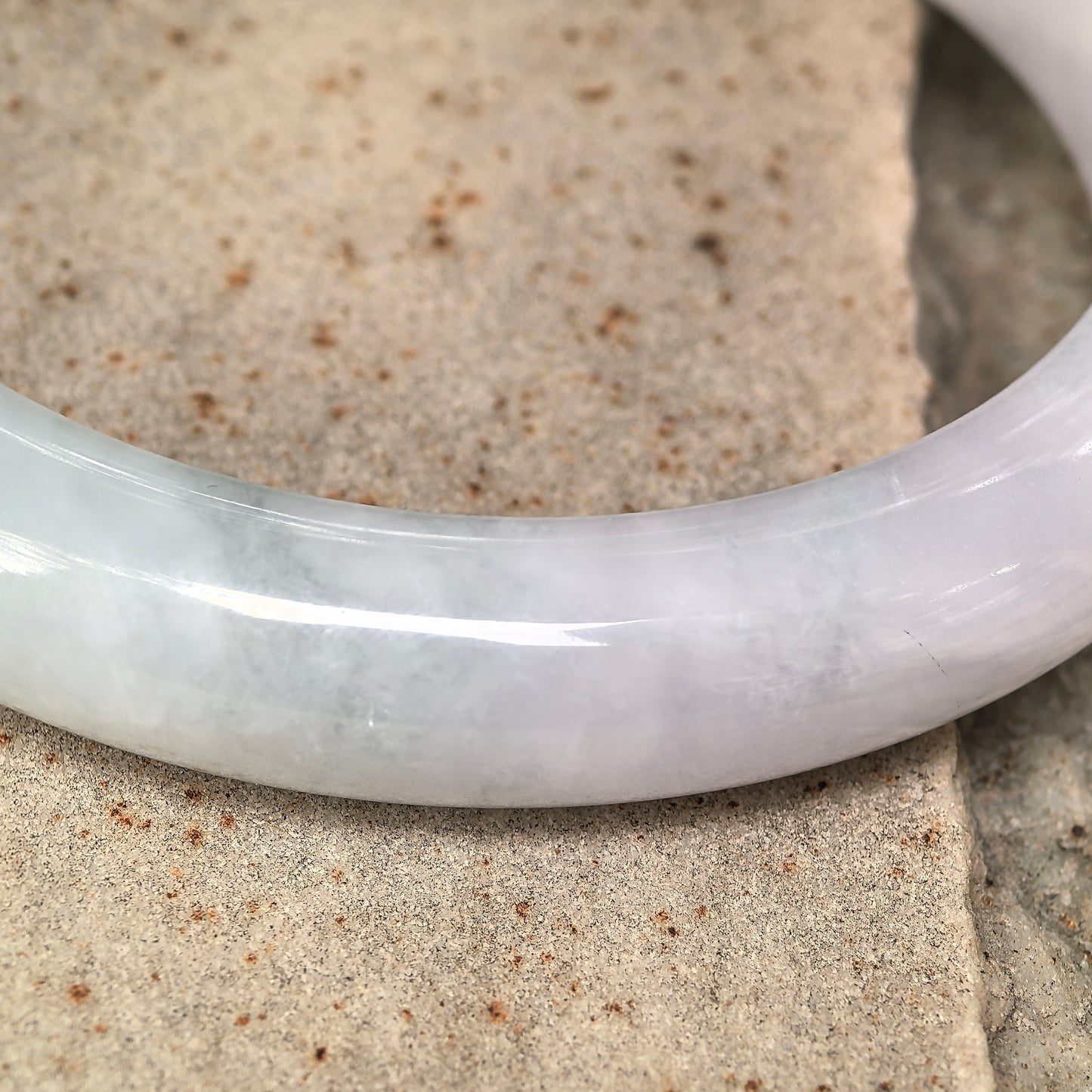 Natural Grade-A Glutinous Jadeite Lavender and Light Green Bangle · Burmese Jade 63mm
