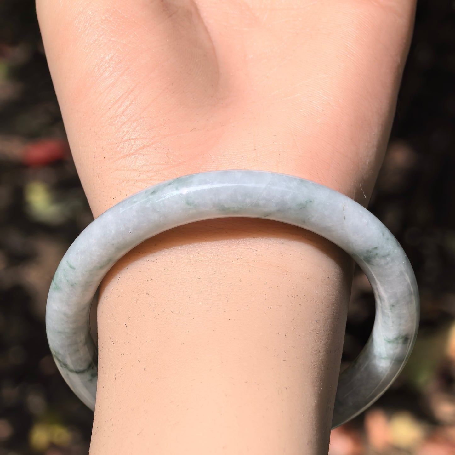 Natural Grade-A Jadeite Bean-Glutinous Blue Floating Flower Round Bangle · Burmese Jade 58mm