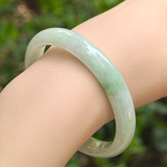 Natural Grade-A Jadeite Glutinous Pale Green D-Shape Bangle · Burmese Jade 57mm