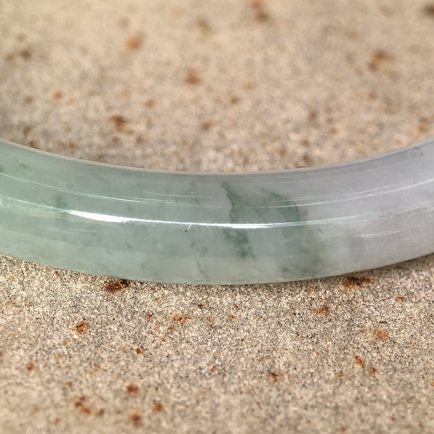 Natural Grade-A Jadeite Glutinous Tri-Color Slim Round Bangle · Burmese Jade 57mm