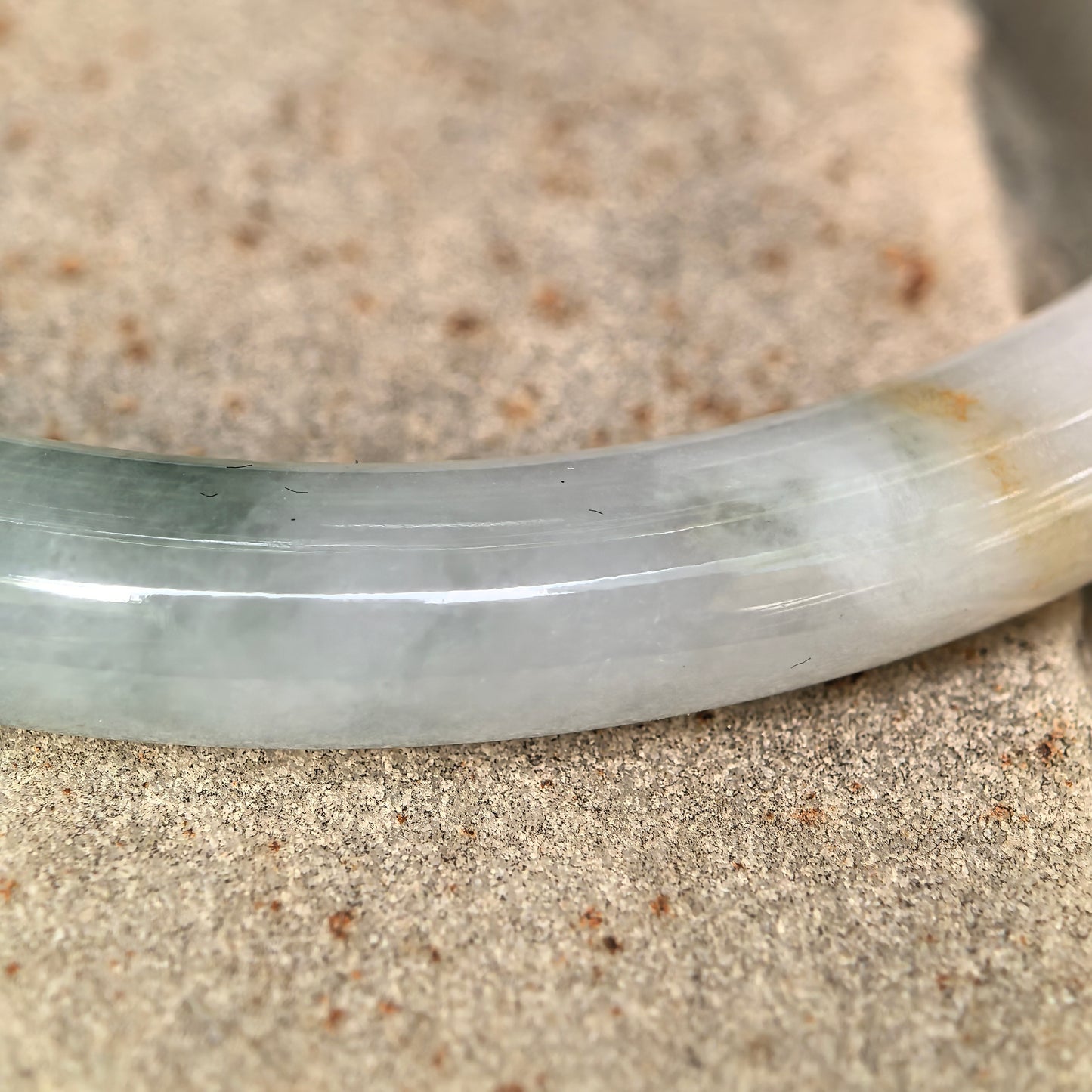 Natural Grade-A Jadeite Glutinous Tri-Color Slim Round Bangle · Burmese Jade 57mm
