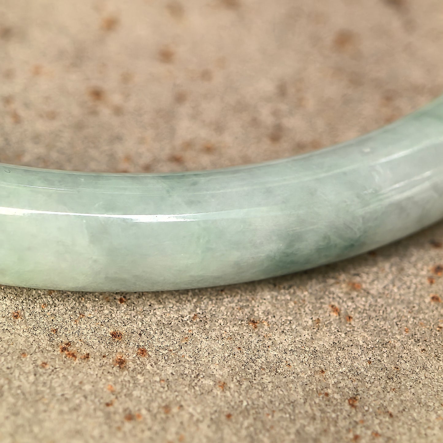 Natural Grade-A Jadeite Glutinous Pale Green Floating Green Round Bangle · Burmese Jade 62mm