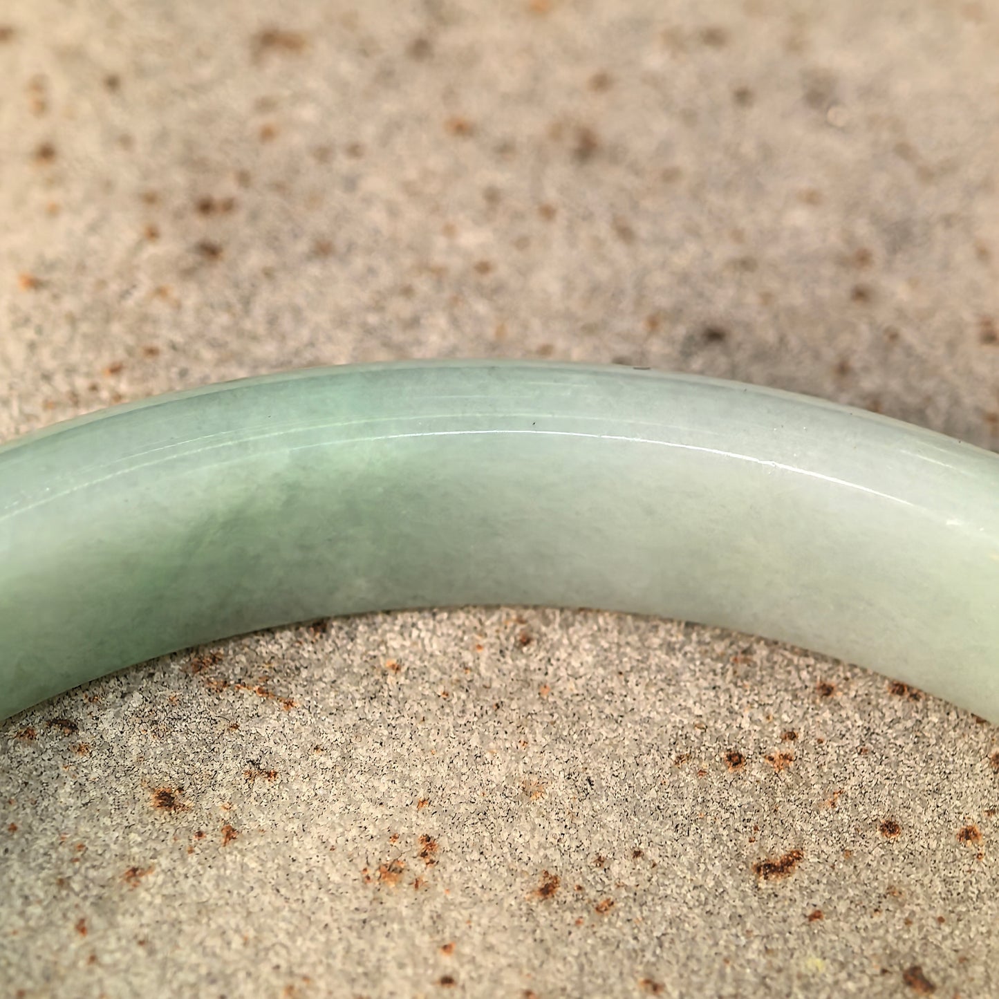 Natural Grade-A Jadeite Glutinous Full Pale Green D-Shape Bangle · Burmese Jade 60mm