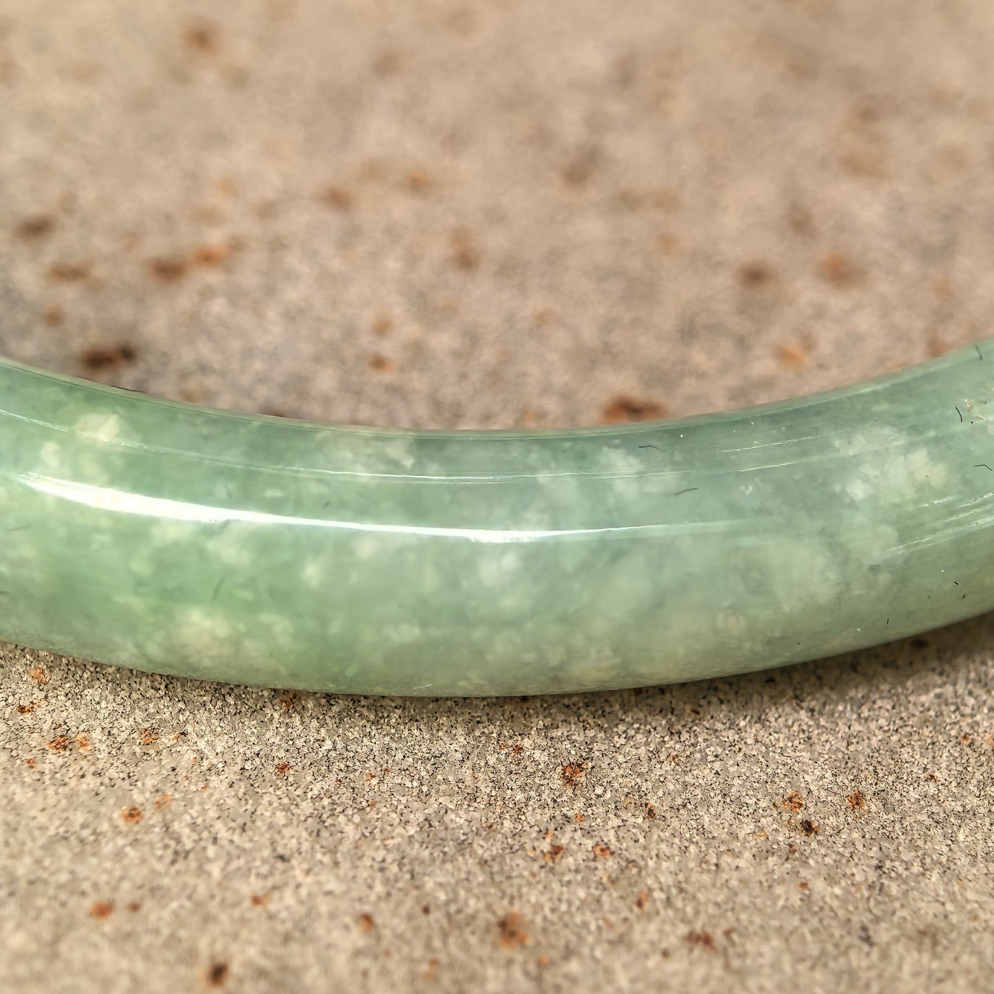 Natural Grade-A Jadeite Bean-Glutinous Full Pale Green Slim Round Bangle · Burmese Jade 56mm