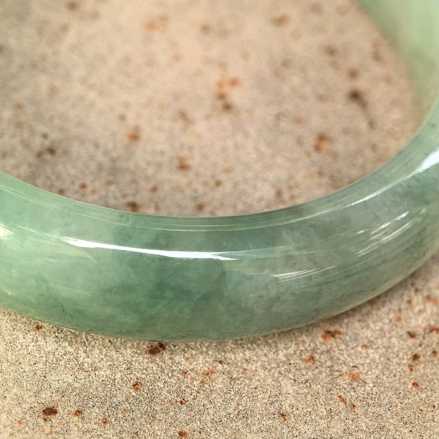 Natural Grade-A Jadeite Glutinous Icy Mint Green D-Shape Bangle · Burmese Jade 50mm