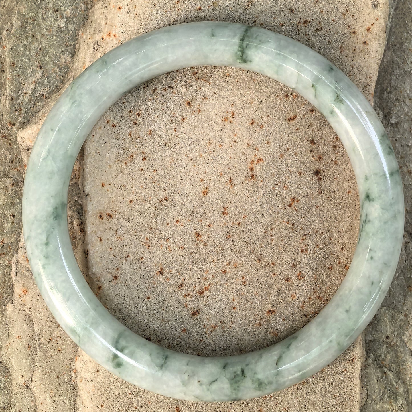 Natural Grade-A Jadeite Bean-Glutinous Blue Floating Flower Round Bangle · Burmese Jade 58mm