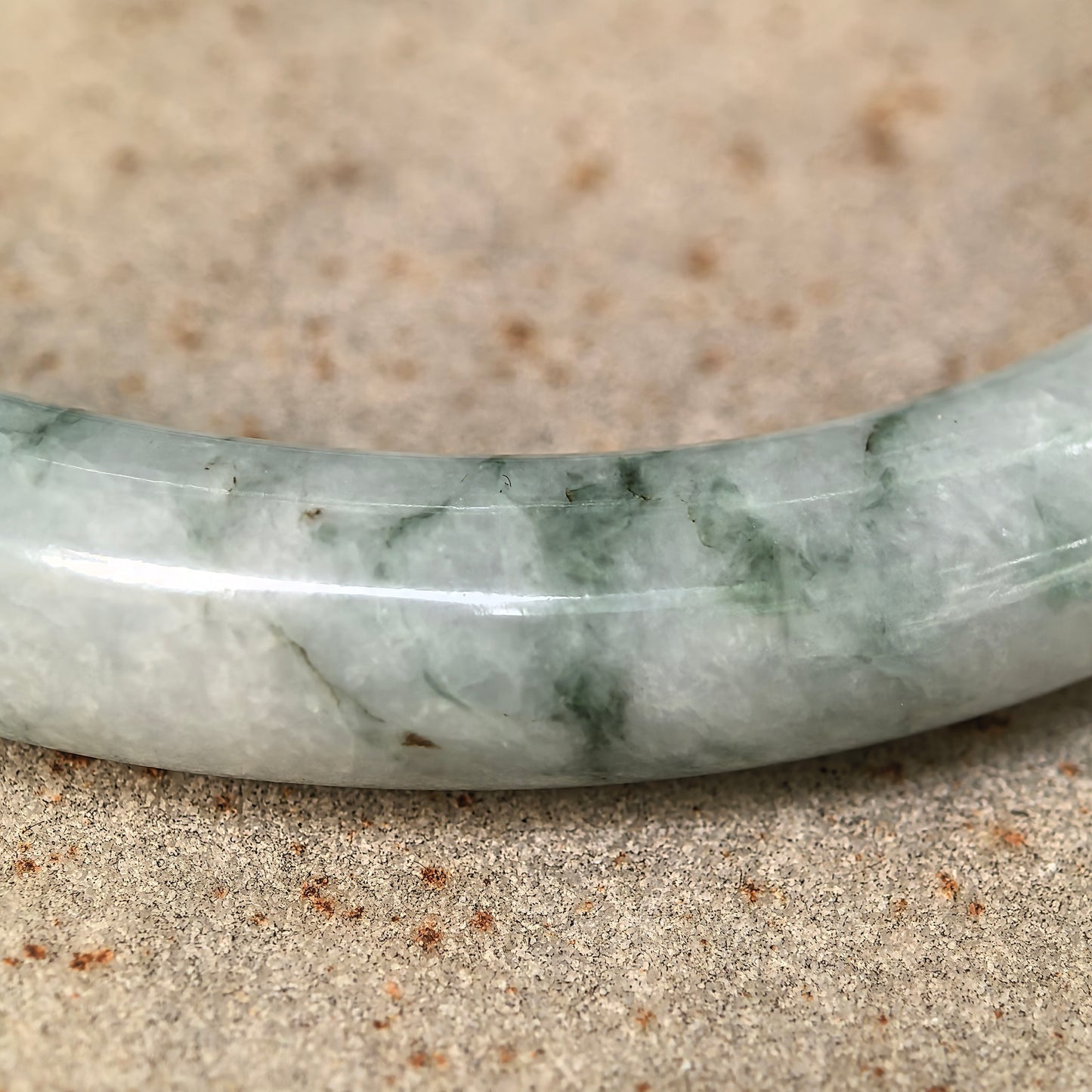 Natural Grade-A Jadeite Bean-Glutinous Blue Floating Flower Round Bangle · Burmese Jade 58mm