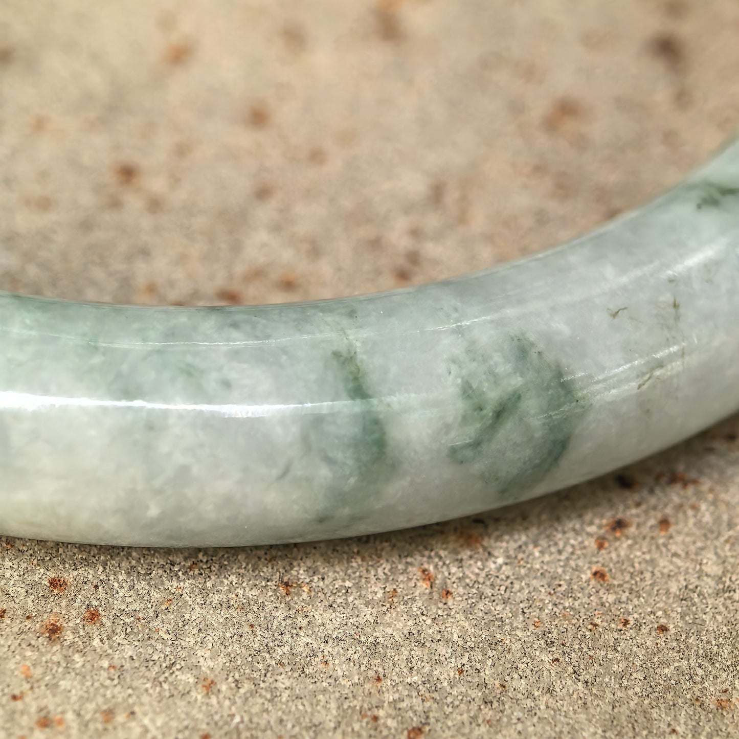 Natural Grade-A Jadeite Bean-Glutinous Blue Floating Flower Round Bangle · Burmese Jade 58mm