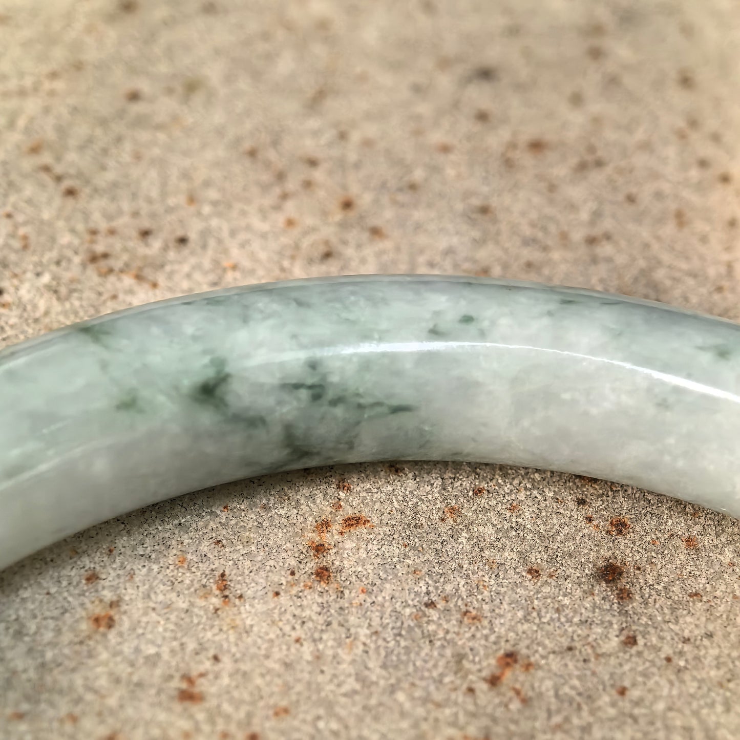 Natural Grade-A Jadeite Bean-Glutinous Blue Floating Flower Round Bangle · Burmese Jade 58mm