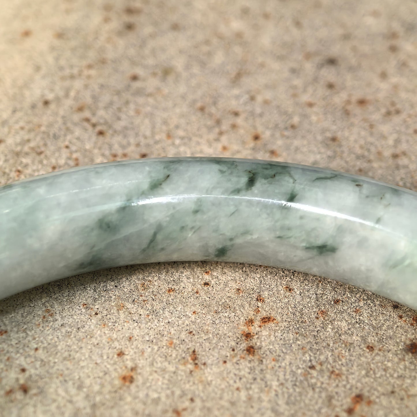 Natural Grade-A Jadeite Bean-Glutinous Blue Floating Flower Round Bangle · Burmese Jade 58mm