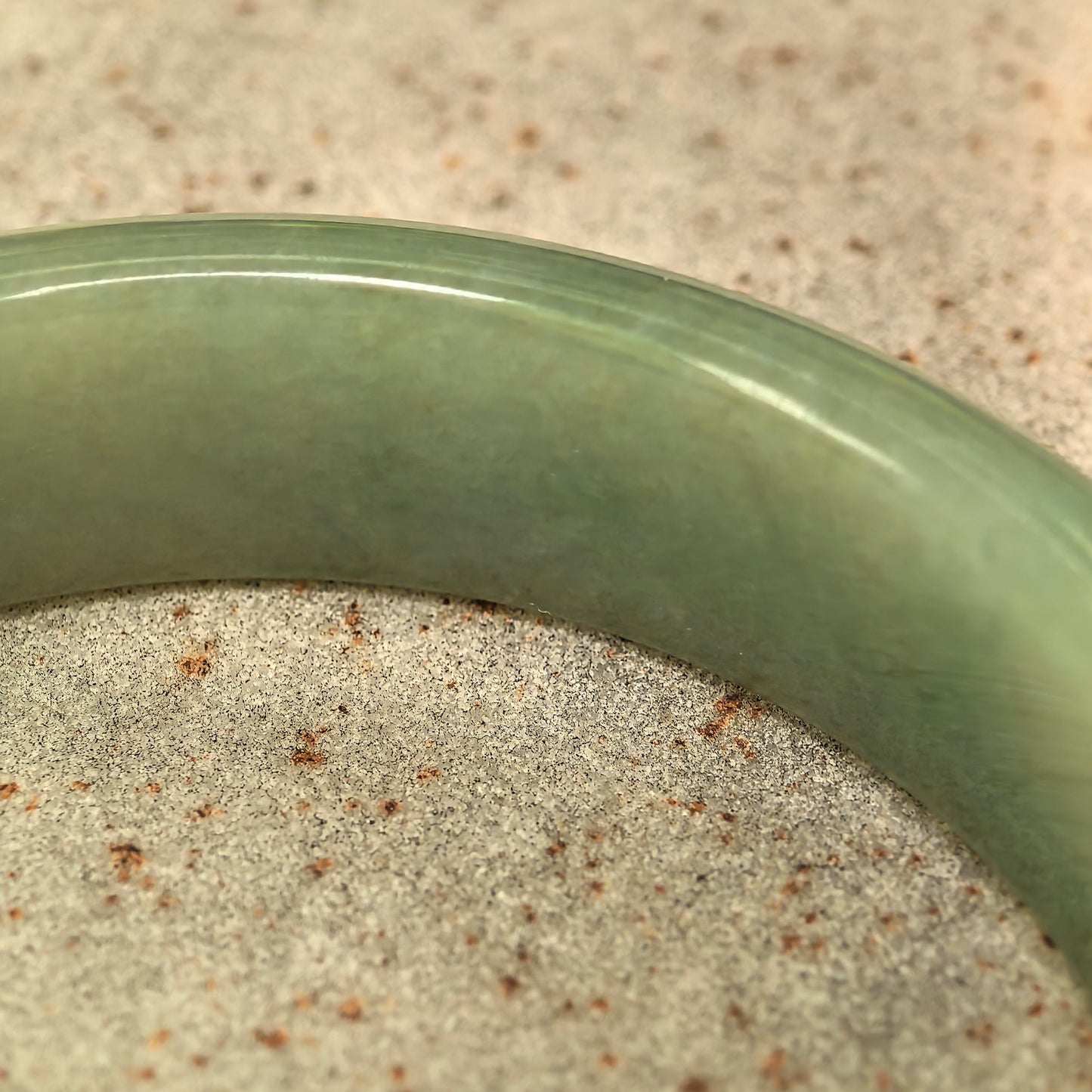 Natural Grade-A Jadeite Bangle – Oil-Green Glutinous Burmese Jade 54mm