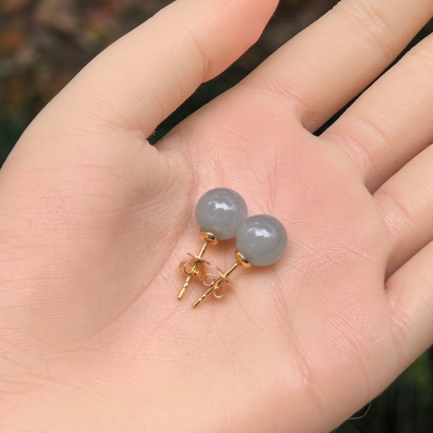 Natural Grade-A Jadeite Glutinous Pale Green Bead Stud Earrings in 18K Gold · Burmese Jade
