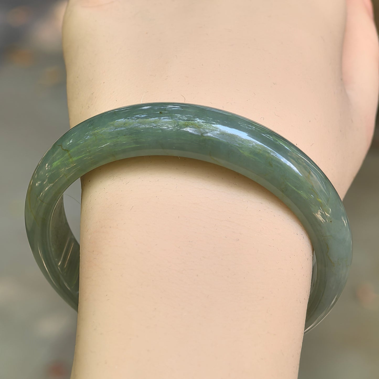 Natural Grade-A Jadeite Oil Green D-Shape Bangle · Burmese Jade 58mm