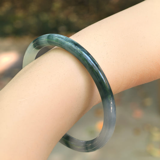 Natural Grade-A Jadeite Glutinous Icy Blue-Green Slim Round Bangle · Burmese Jade 53mm