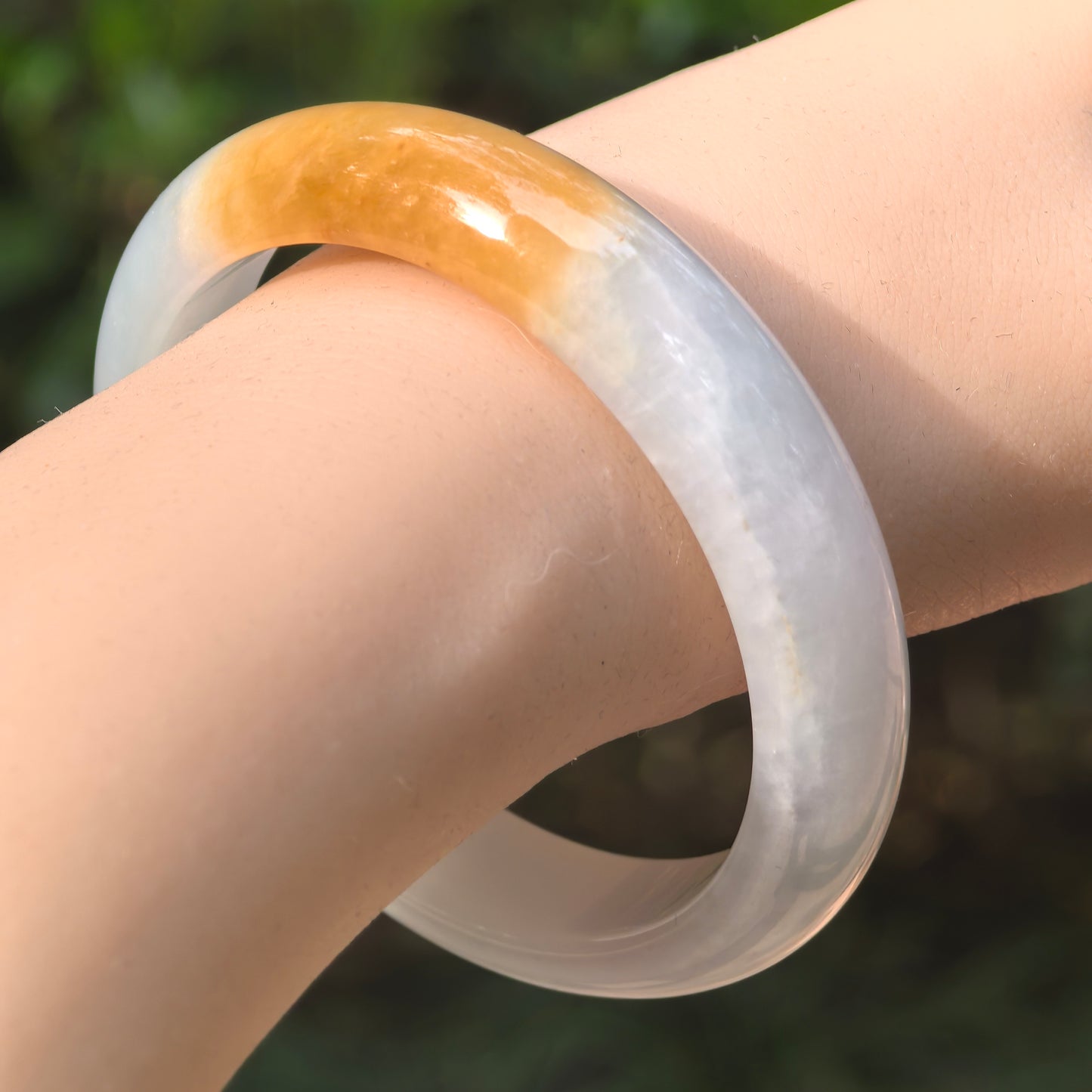 Natural Grade-A Jadeite Glutinous Half Honey Yellow Bangle · Burmese Jade 55mm