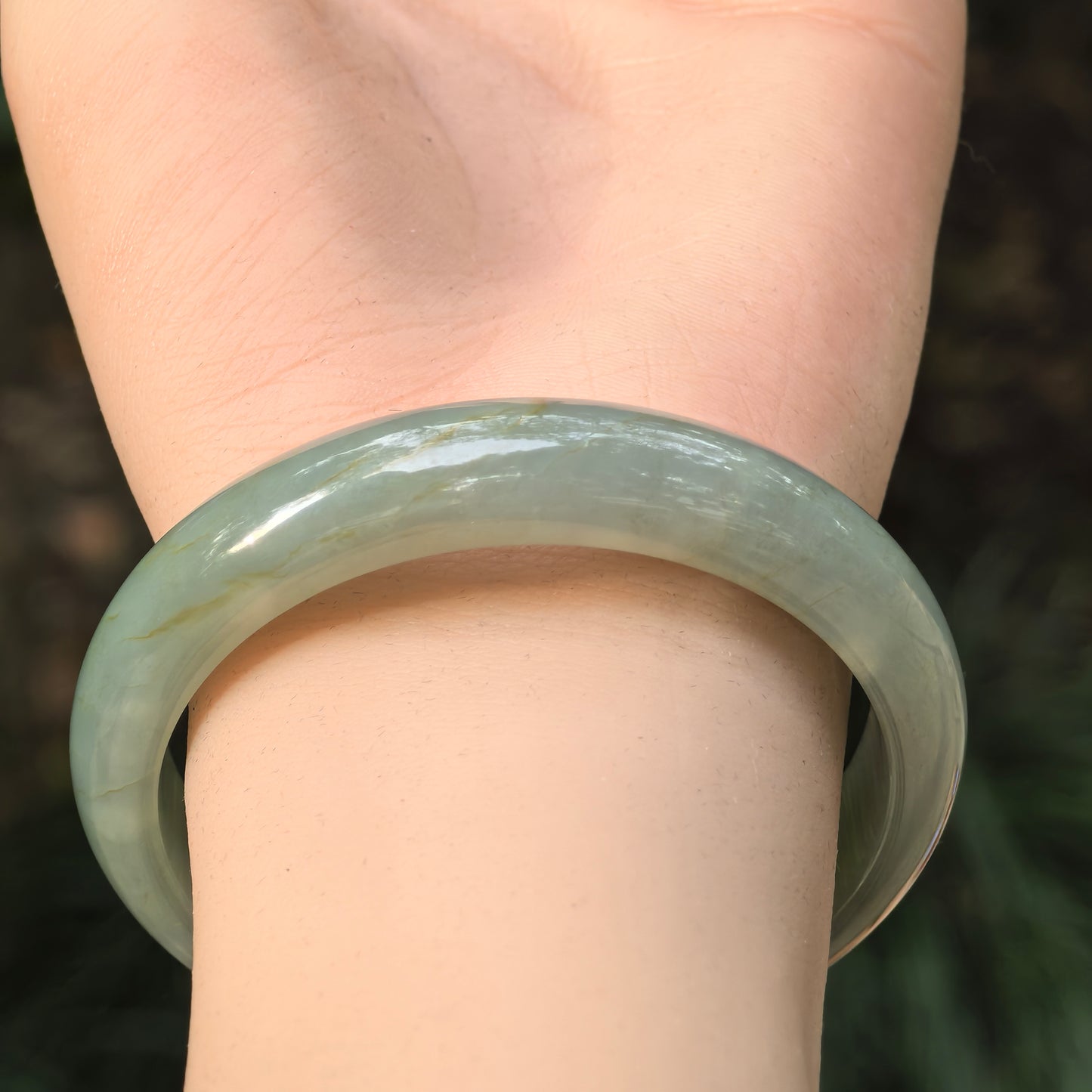 Natural Grade-A Jadeite Oil Green D-Shape Bangle · Burmese Jade 55mm