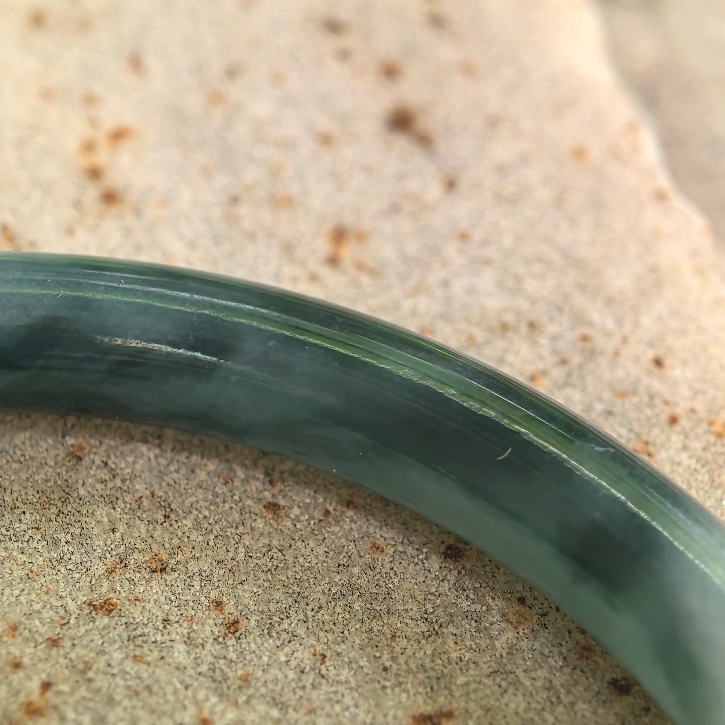 Natural Grade-A Jadeite Glutinous Icy Blue-Green Slim Round Bangle · Burmese Jade 53mm