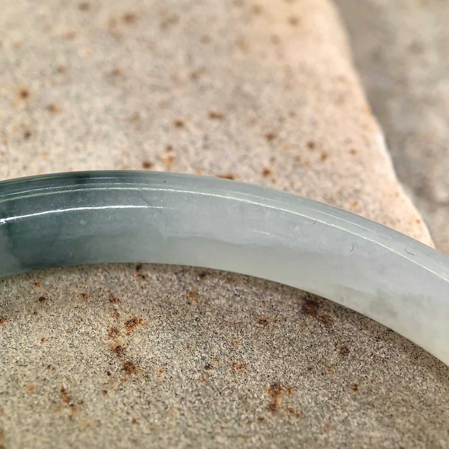 Natural Grade-A Jadeite Glutinous Icy Blue-Green Slim Round Bangle · Burmese Jade 53mm