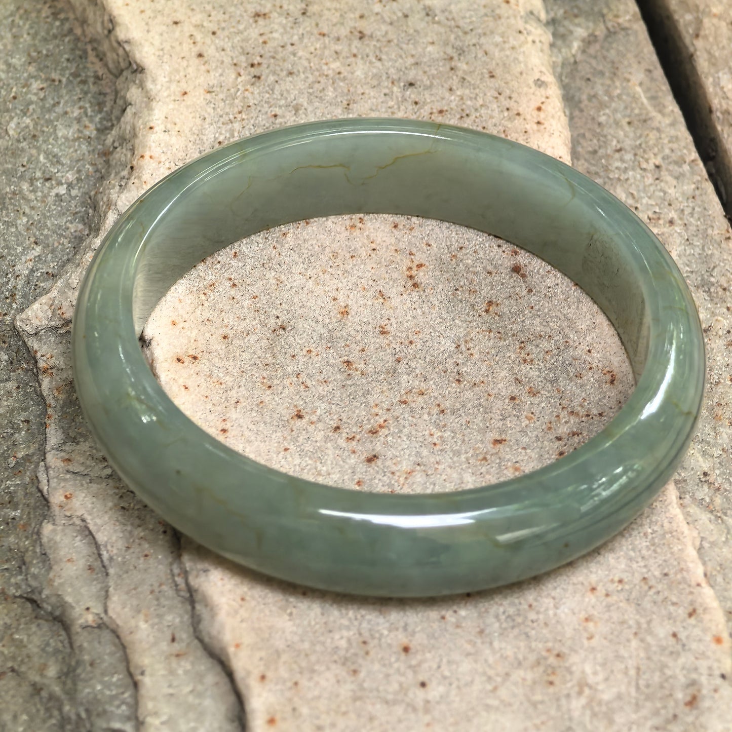 Natural Grade-A Jadeite Oil Green D-Shape Bangle · Burmese Jade 58mm