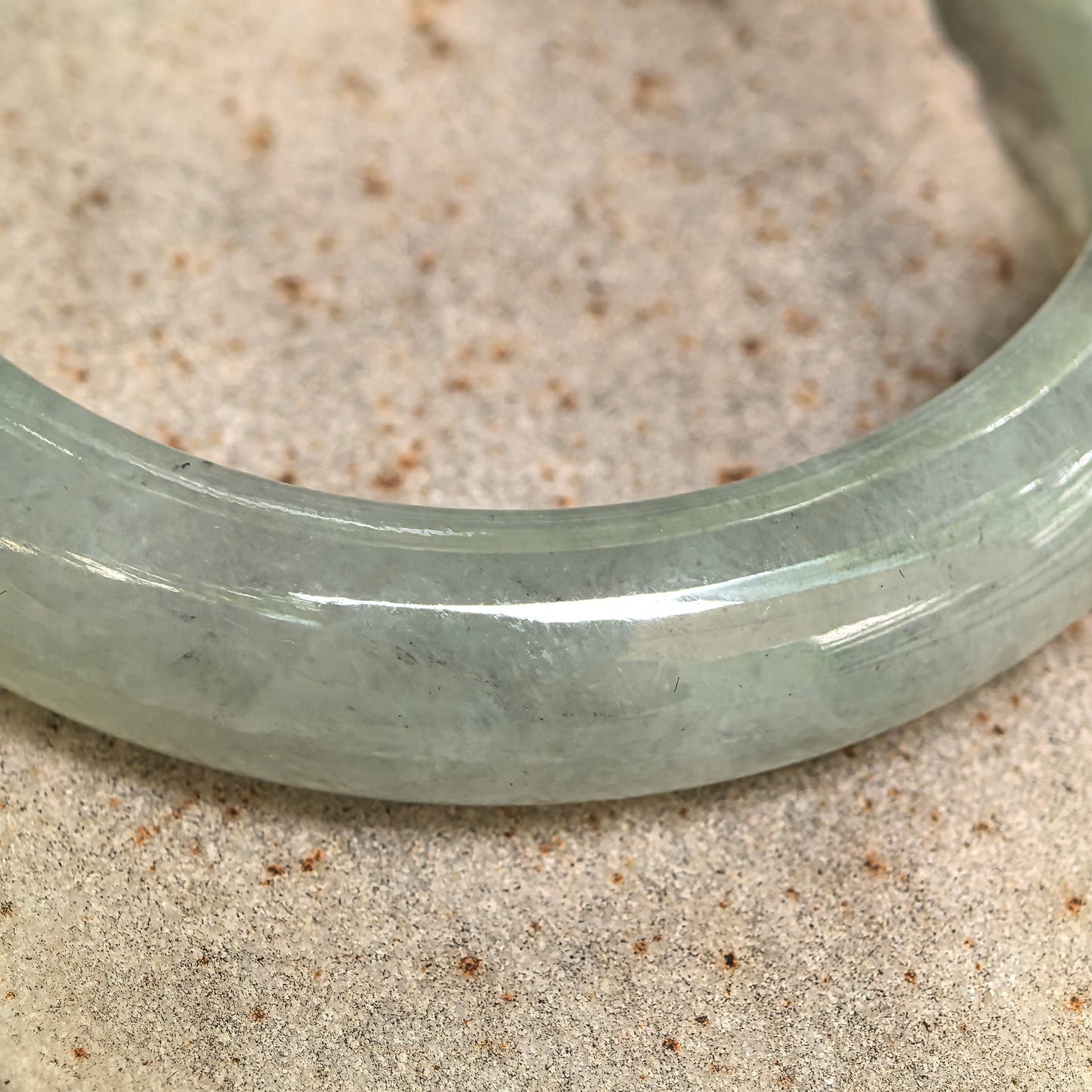 Natural Grade-A Jadeite Glutinous Icy Mint Green D-Shape Bangle · Burmese Jade 54mm