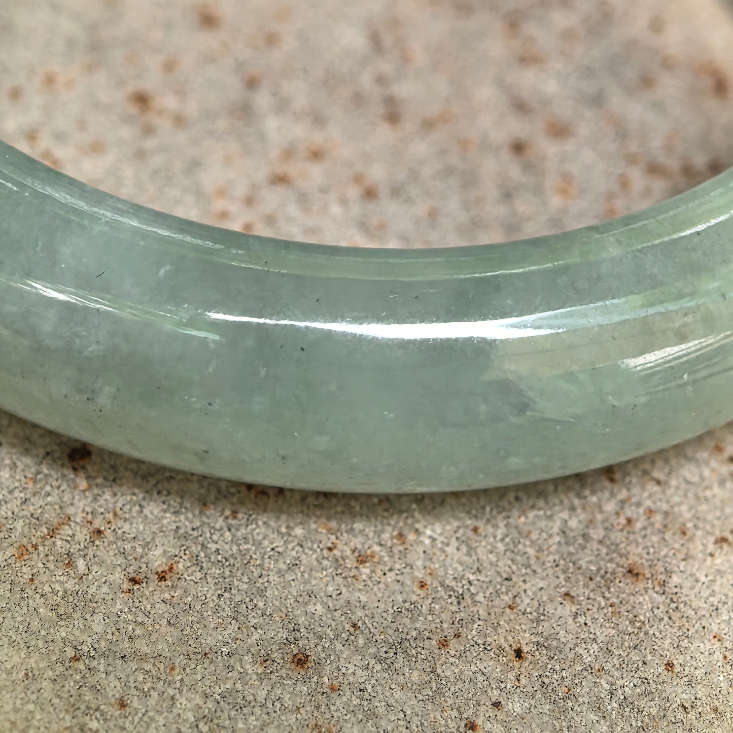 Natural Grade-A Jadeite Glutinous Icy Mint Green D-Shape Bangle · Burmese Jade 54mm