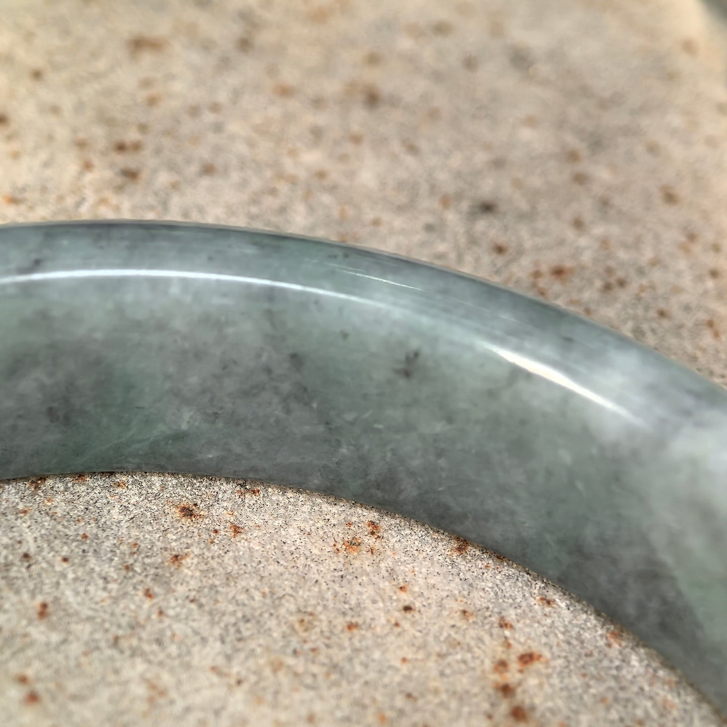 Natural Grade-A Jadeite Black-and-Green D-Shape Bangle · Burmese Jade 58mm