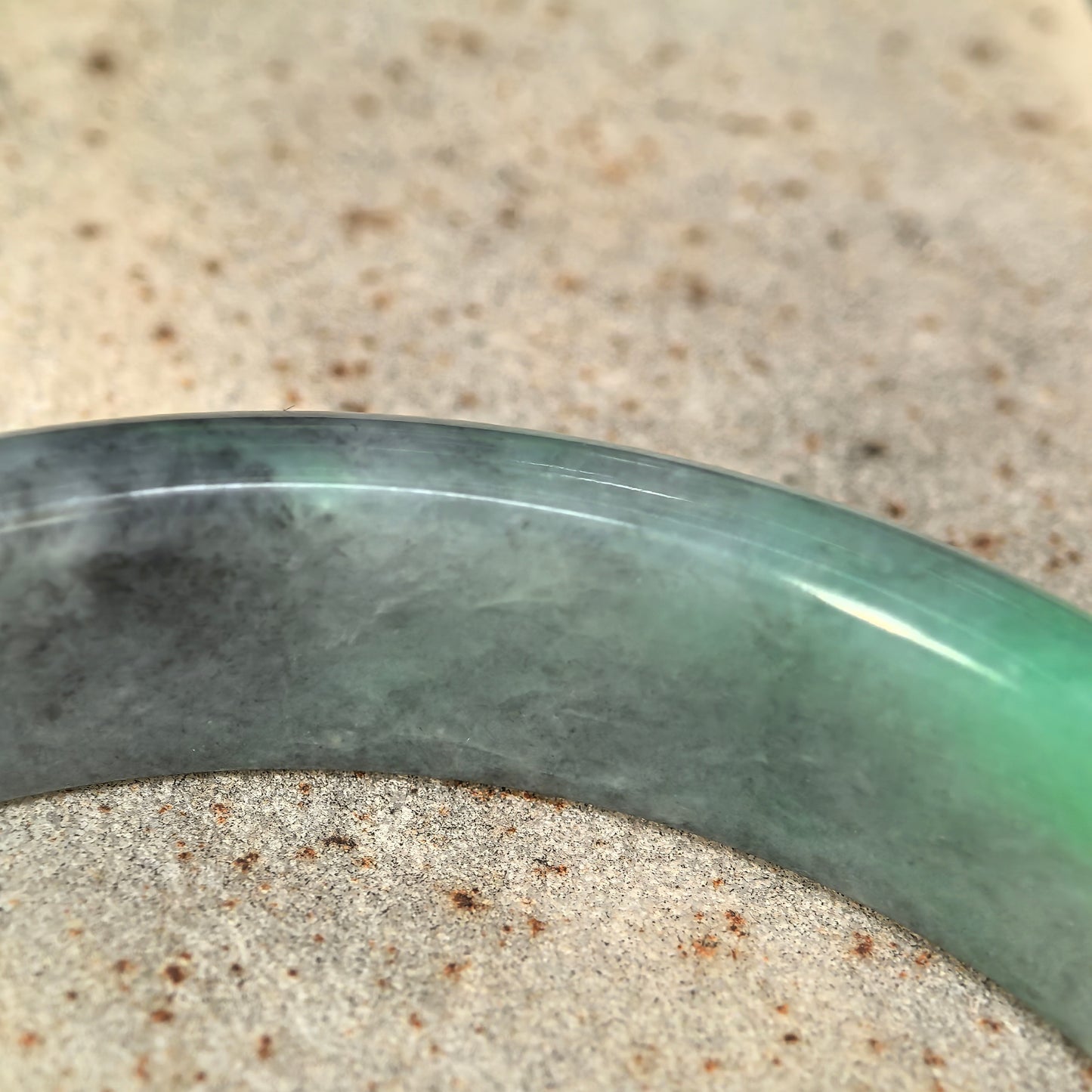 Natural Grade-A Jadeite Black-and-Green D-Shape Bangle · Burmese Jade 58mm