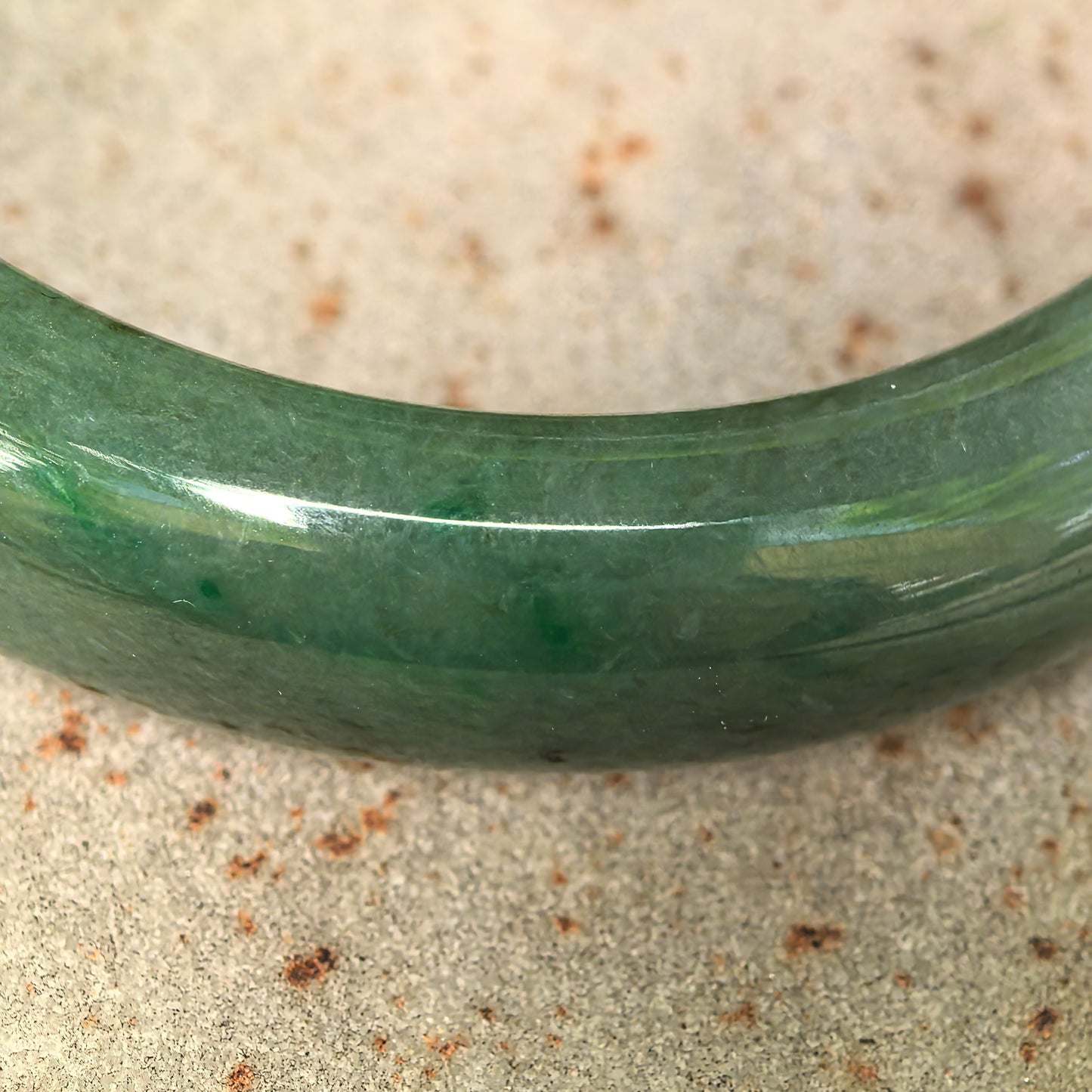 Natural Grade-A Jadeite Glutinous Oil Green D-Shape Bangle · Burmese Jade 53mm