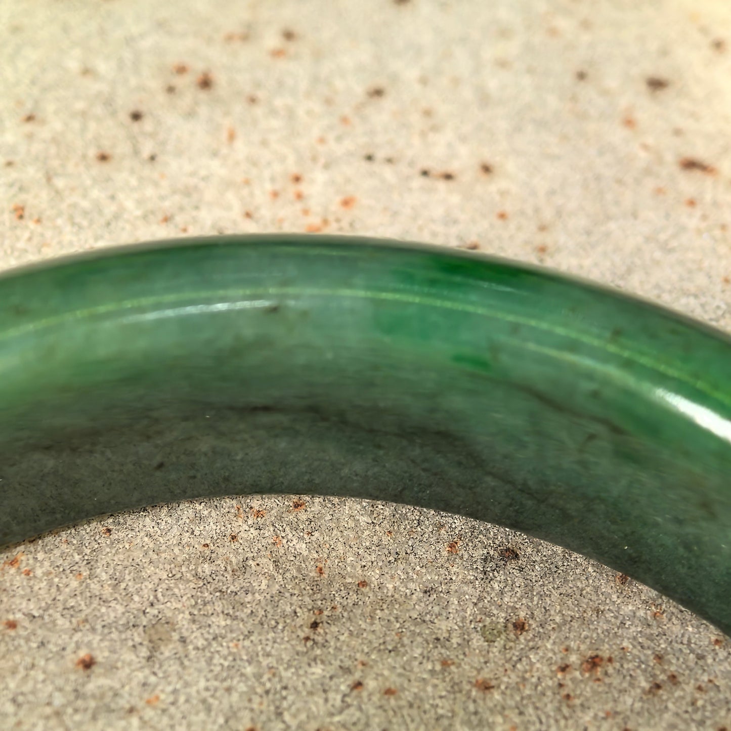 Natural Grade-A Jadeite Glutinous Oil Green D-Shape Bangle · Burmese Jade 53mm