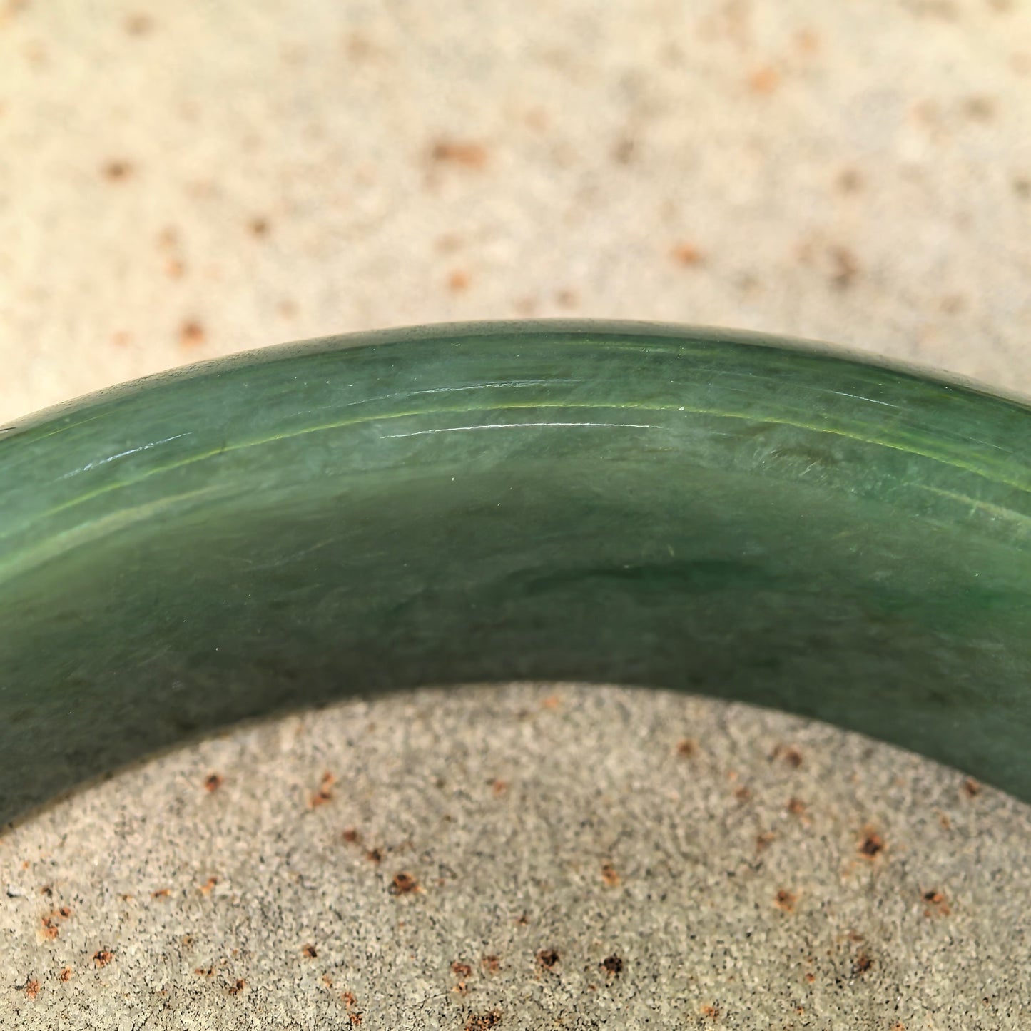 Natural Grade-A Jadeite Glutinous Oil Green D-Shape Bangle · Burmese Jade 53mm