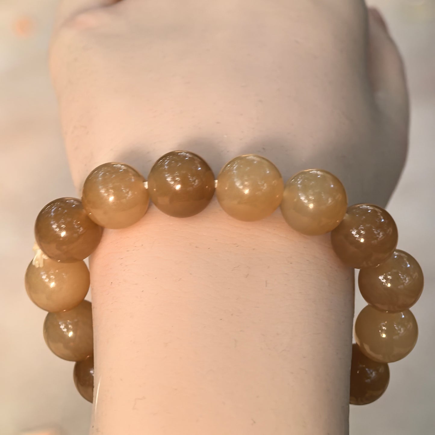 Natural Nephrite Xinjiang Qiemo Sugar Bead Bracelet · Hetian Jade 12mm