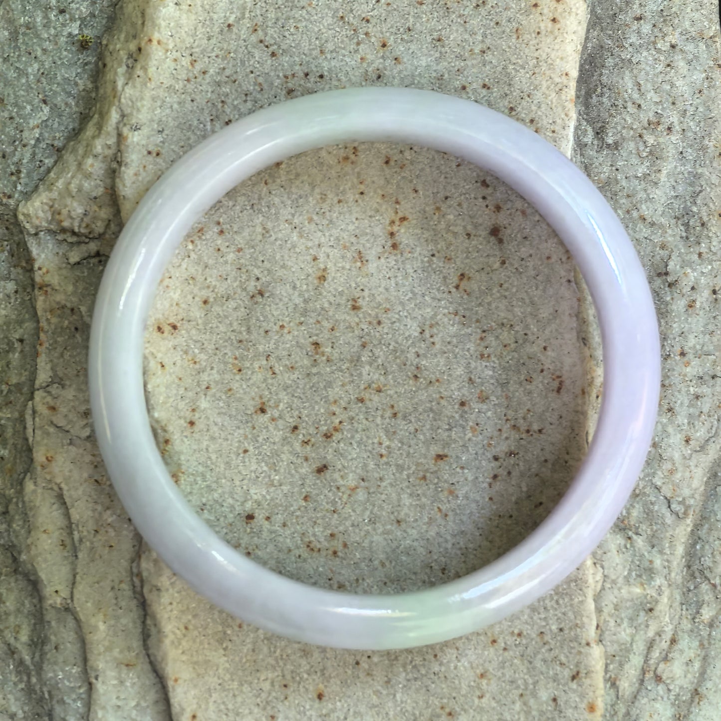 Natural Grade-A Jadeite Glutinous Pale Lavender & Green D-Shape Bangle · Burmese Jade 56mm